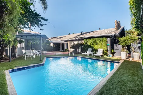 Alugar Casa / Residencial em São Leopoldo. apenas R$ 2.341.000,00