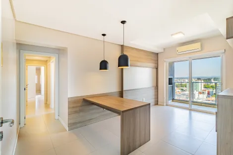 Apartamento amplo em andar alto em São Leopoldo