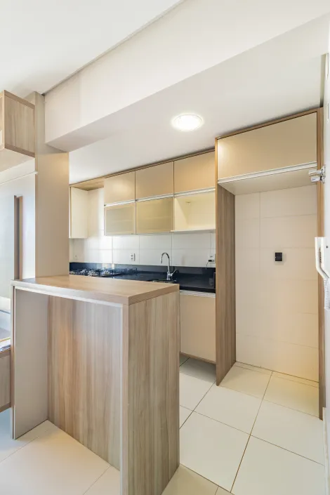 Apartamento amplo em andar alto em São Leopoldo