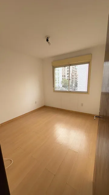 imagem 3 - Oportunidade no Centro - Apartamento 2 dormitórios com sacada, ensolarado e bem ventilado. imagem 3 - Oportunidade no Centro - Apartamento 2 dormitórios com sacada, ensolarado e bem ventilado.