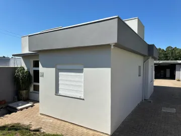 Casa de alvenaria, 3 dormitórios com espaço gourmet em Novo Hamburgo, Bairro São Jorge