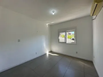 Casa de alvenaria, 3 dormitórios com espaço gourmet em Novo Hamburgo, Bairro São Jorge