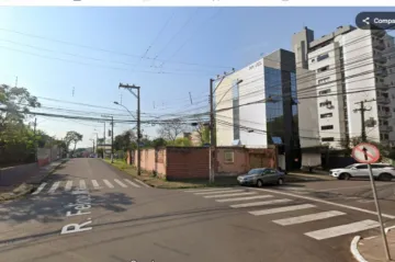 Terreno de esquina no Bairro Morro do Espelho