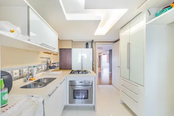 Apartamento de 3 dormitórios, no Bairro Centro, em São Leopoldo