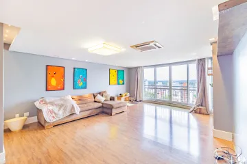 Apartamento de 3 dormitórios, no Bairro Centro, em São Leopoldo