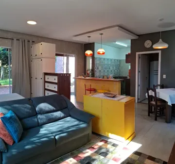 Linda casa no bairro Jardim das Acácias para venda.
