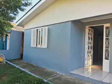 Casa de esquina a venda no Bairro Santos Dumont