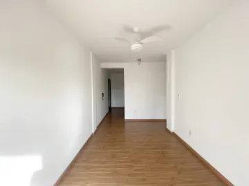 Apartamento de 1 dormitório com sacada á venda