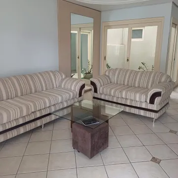 imagem 2 - Casa plana para venda e locação, com 3 dormitórios, sendo 1 suíte, piscina e espaço gourmet no bairro Pinheiro imagem 2 - Casa plana para venda e locação, com 3 dormitórios, sendo 1 suíte, piscina e espaço gourmet no bairro Pinheiro