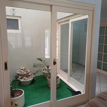 imagem 5 - Casa plana para venda e locação, com 3 dormitórios, sendo 1 suíte, piscina e espaço gourmet no bairro Pinheiro imagem 5 - Casa plana para venda e locação, com 3 dormitórios, sendo 1 suíte, piscina e espaço gourmet no bairro Pinheiro