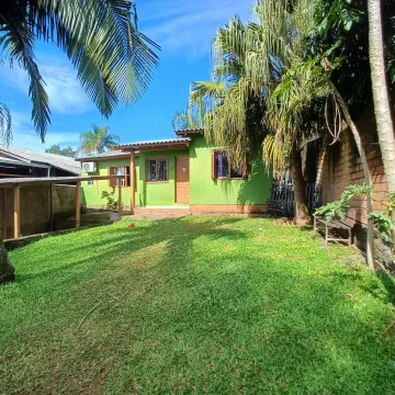 imagem 1 - Casa com 2 dormitórios, amplo pátio, com vista, localizado no Bairro São Borja imagem 1 - Casa com 2 dormitórios, amplo pátio, com vista, localizado no Bairro São Borja