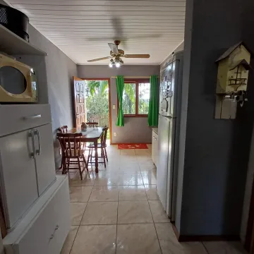 imagem 5 - Casa com 2 dormitórios, amplo pátio, com vista, localizado no Bairro São Borja imagem 5 - Casa com 2 dormitórios, amplo pátio, com vista, localizado no Bairro São Borja