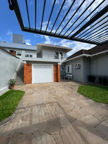 imagem 2 - Casa residencial 4 dormitórios, 2 banheiros, 2 vagas de garagens no Bairro São José imagem 2 - Casa residencial 4 dormitórios, 2 banheiros, 2 vagas de garagens no Bairro São José