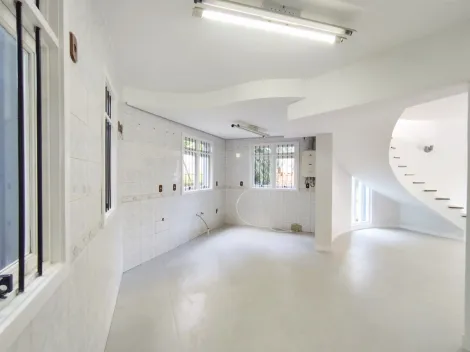 Casa Residencial para alugar ou comprar, com 2 dormitórios, localizada no Bairro Cristo Rei em São Leopoldo!