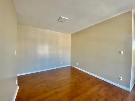 Apartamento muito bem localizado no centro de São Leopoldo com 3 dormitórios disponível para venda
