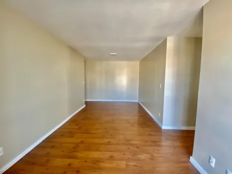 Apartamento muito bem localizado no centro de São Leopoldo com 3 dormitórios disponível para venda